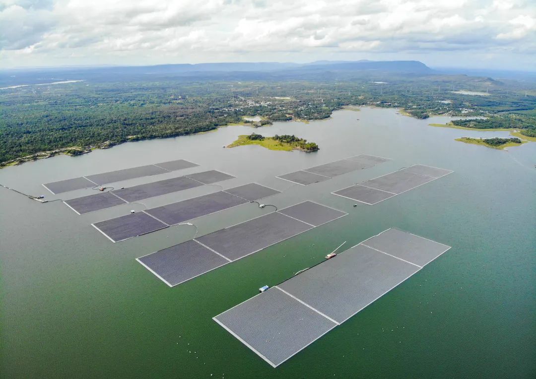 Hydro-Floating Solar Farm